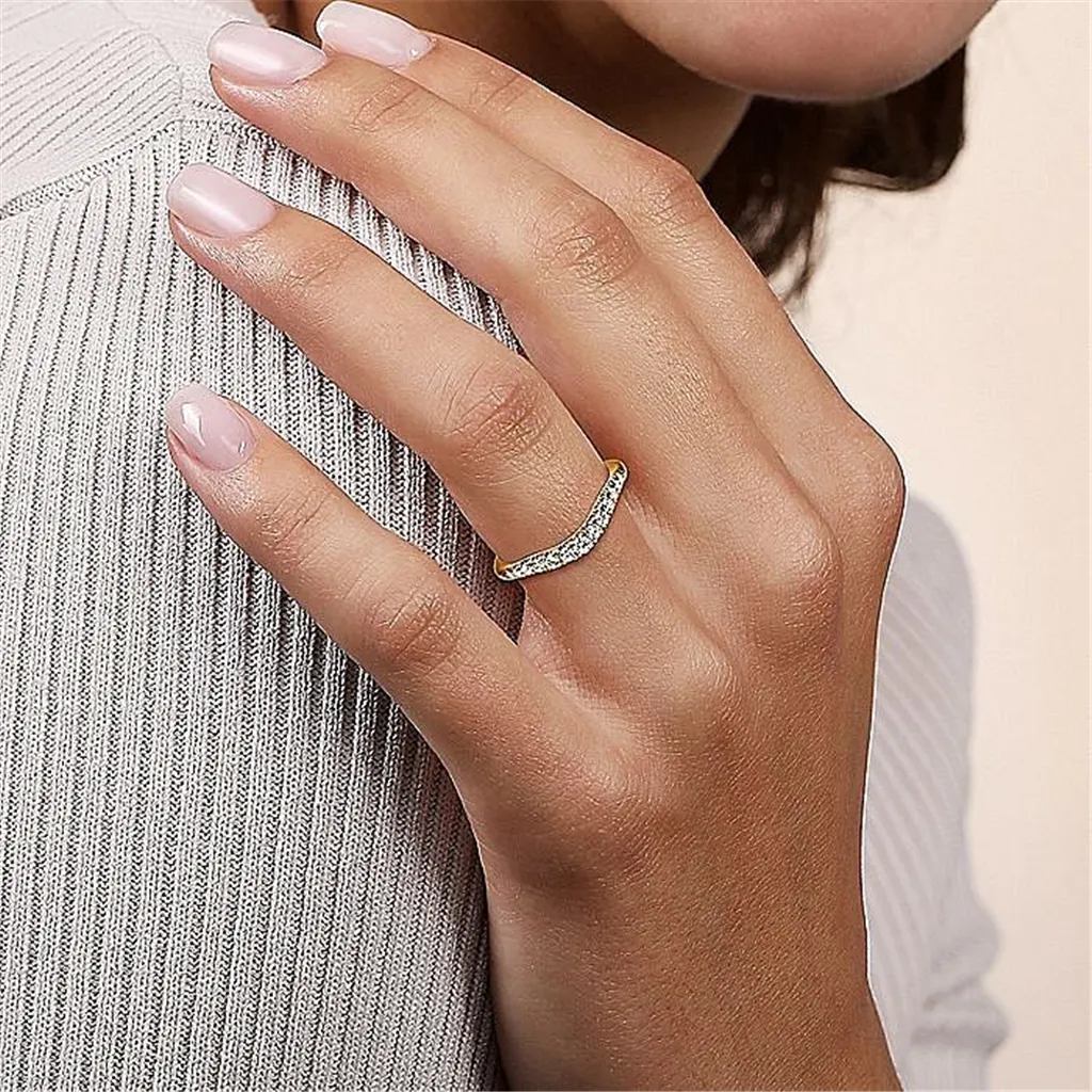 14K Yellow Gold Curved Natural Diamonds Band