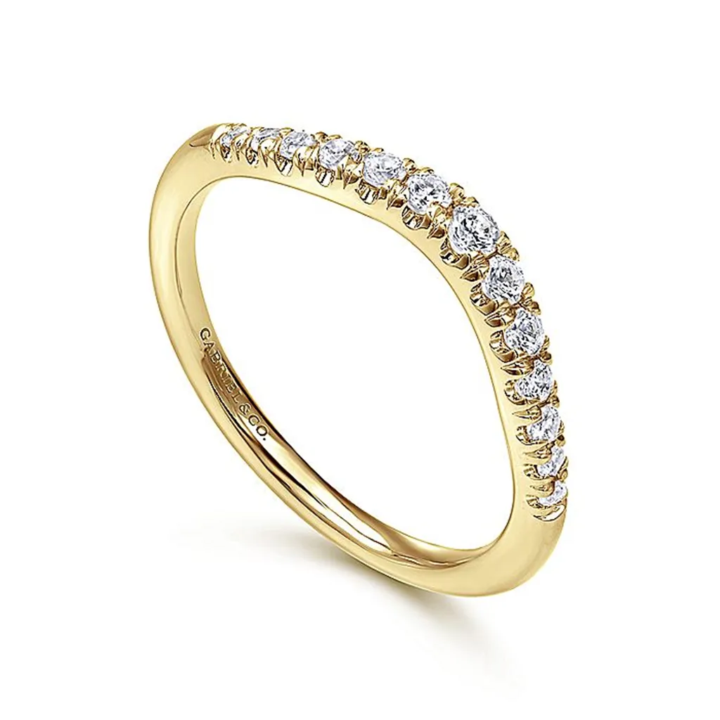 14K Yellow Gold Curved Natural Diamonds Band