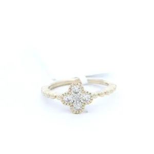 14K Yellow Gold Flower Natural Diamonds Ring
