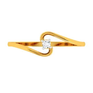 18KT (750) Yellow Gold Diamond Ring For Woman