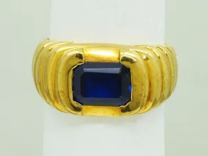 1ct Natural Em-Cut Sapphire Shrimp-Style Ridged Ring 18k Yellow Gold
