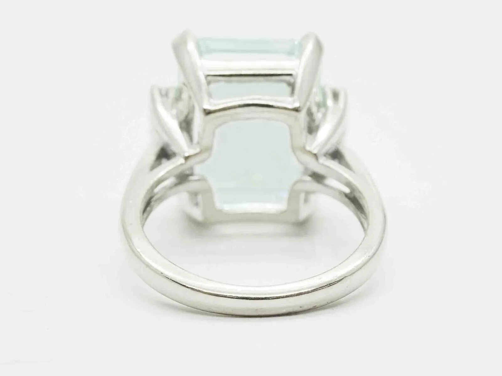 9.57ct tw Natural Aquamarine & Diamond Accent Ring 14k White Gold Size 6.25