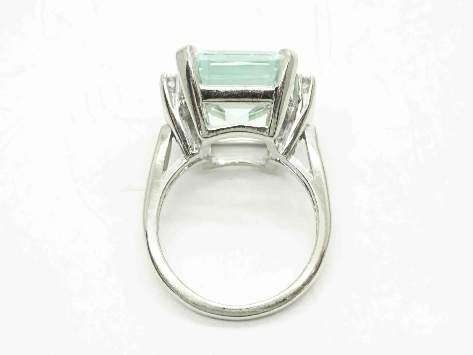 9.57ct tw Natural Aquamarine & Diamond Accent Ring 14k White Gold Size 6.25