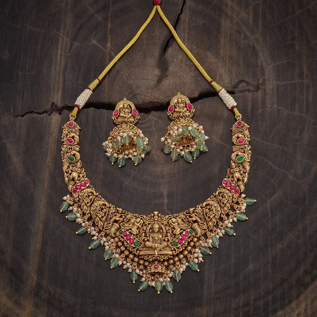 Antique Necklace 181435