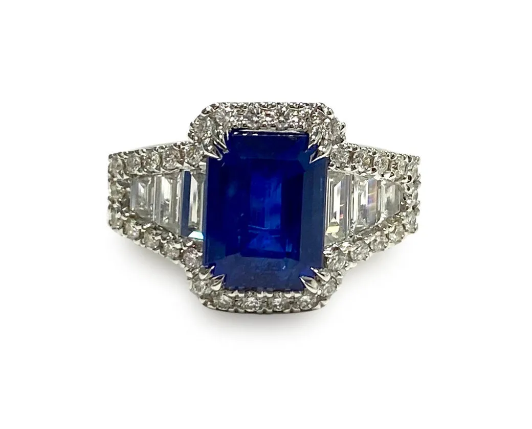 Ceylon Sapphire Emeraldcut Ring 3.57 cts