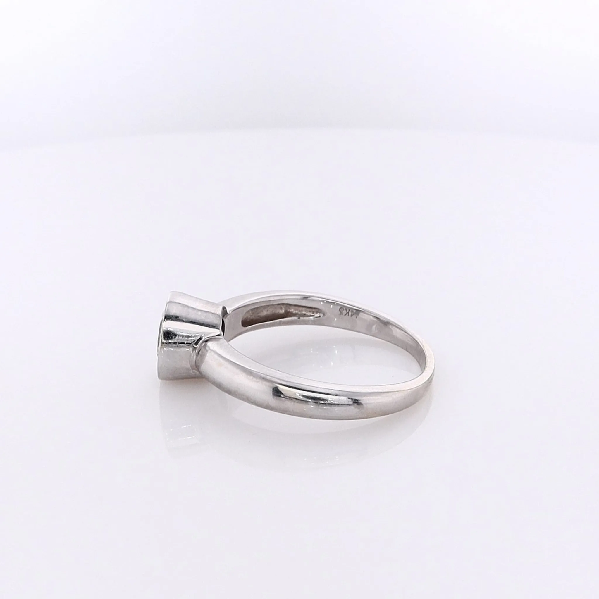 Estate 14 Karat White Gold Polished Shank Diamond Engagement Ring