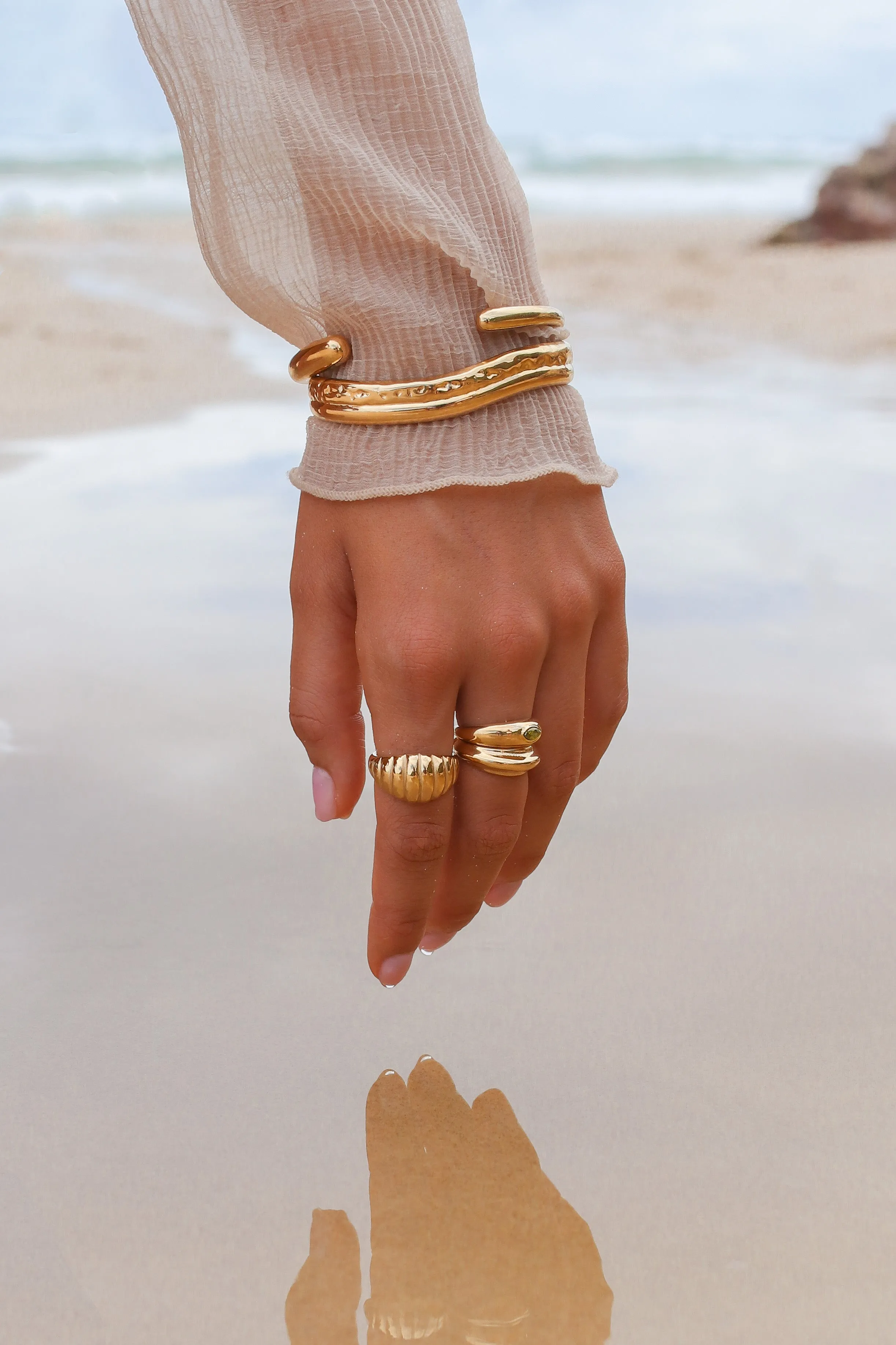 Flora - Stainless Steel Bangle