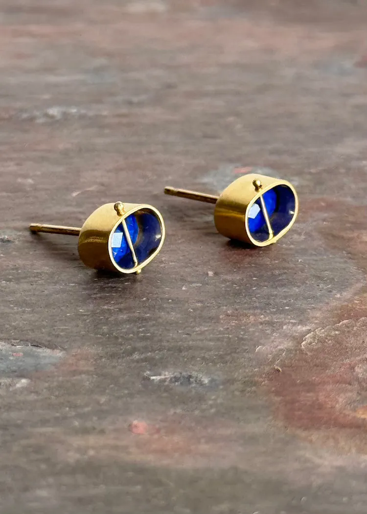 Hilary Finck Designs | Rosecut Lapis   18k Captured Studs