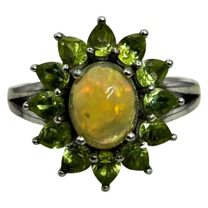 Jelly Opal and Green Peridot Flower Ring Thailand 925 KH SIZE 8