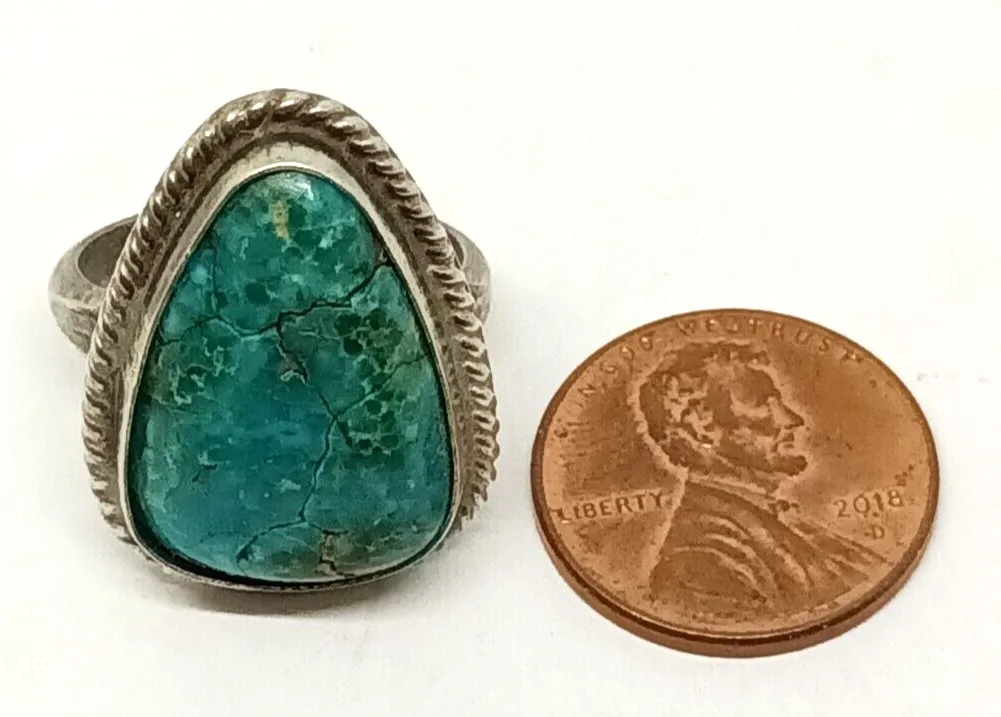 Native American Sterling Silver & Turquoise Ring Size 5, 7.8 grams