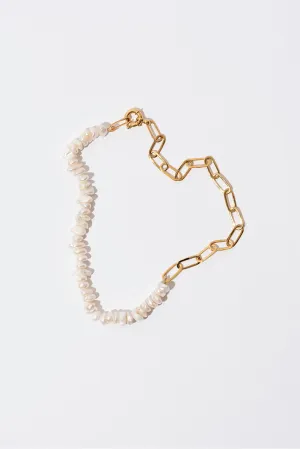 The Statement Gold Plated Necklace w. Pearls