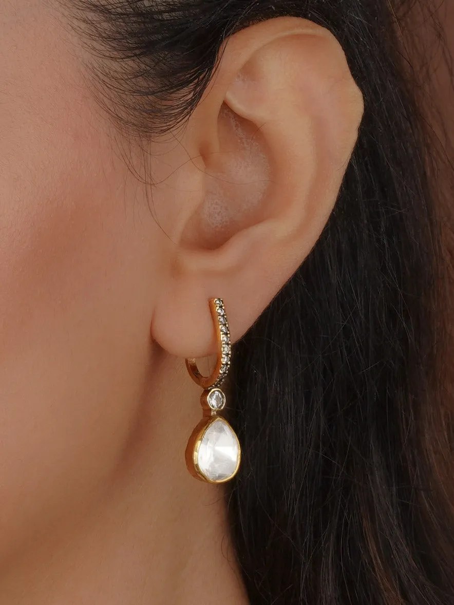 White Color Victorian Earrings - VCSL925-EAR3